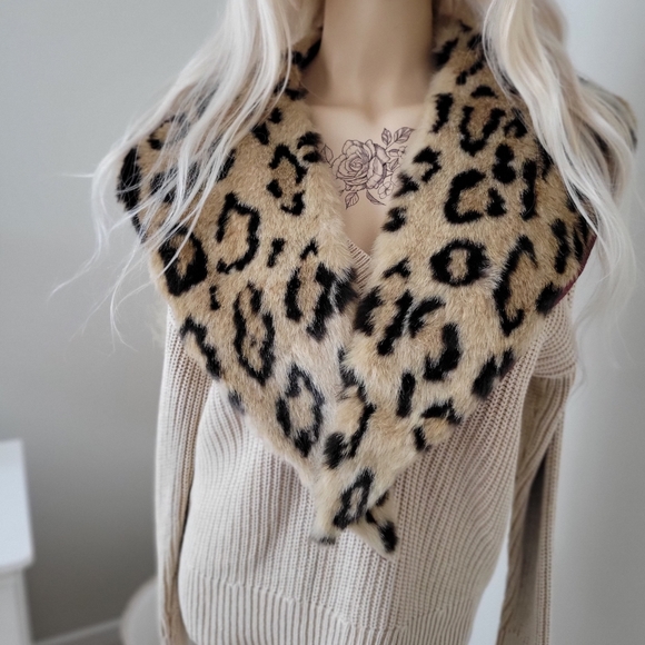 Vintage leopard print animal print stole collar faux fur. - Picture 11 of 16